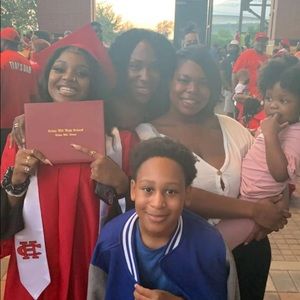 Meet your Posher, Athena